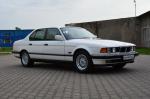 BMW 740i 1992 года